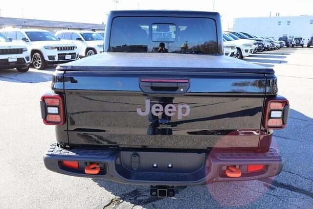 new 2026 Jeep Gladiator car, priced at $62,920