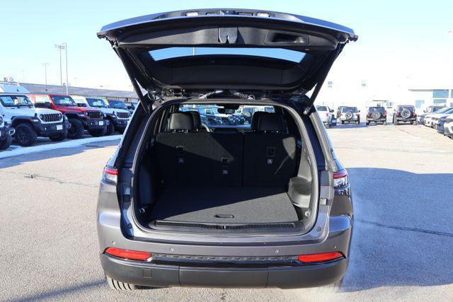 used 2023 Jeep Grand Cherokee car, priced at $34,995