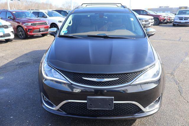 used 2017 Chrysler Pacifica car, priced at $15,995