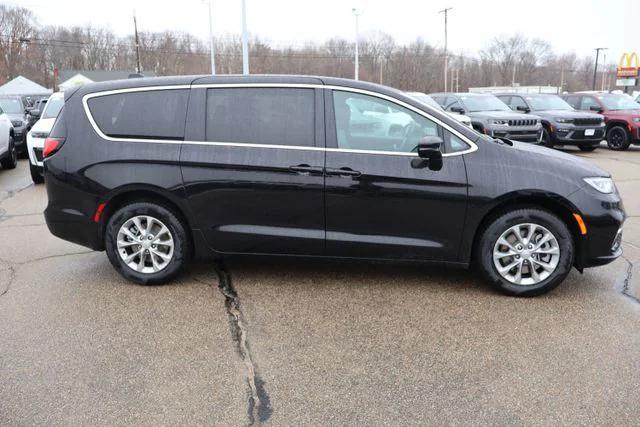 new 2026 Chrysler Pacifica car, priced at $45,755