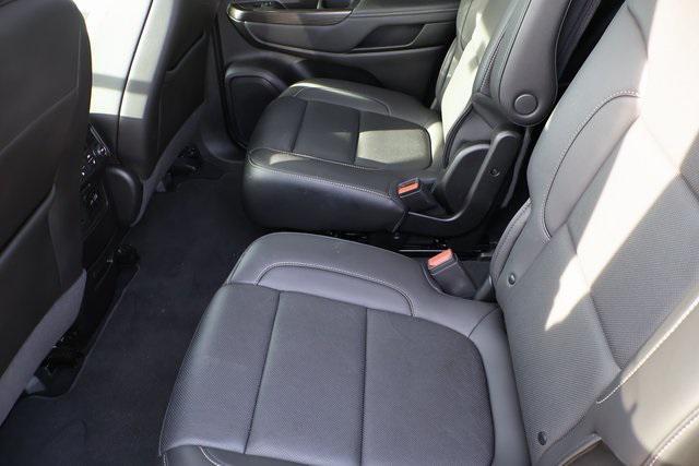 used 2023 GMC Acadia car, priced at $30,995