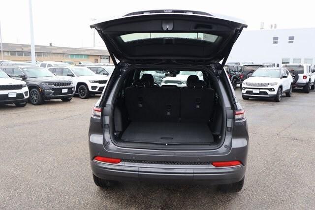 new 2026 Jeep Grand Cherokee car, priced at $53,680