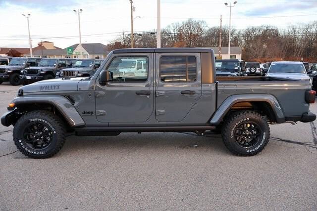 new 2026 Jeep Gladiator car, priced at $50,090