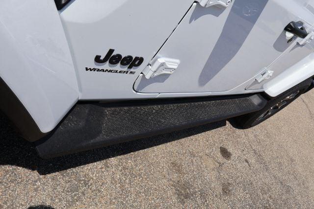 new 2026 Jeep Wrangler car, priced at $54,685