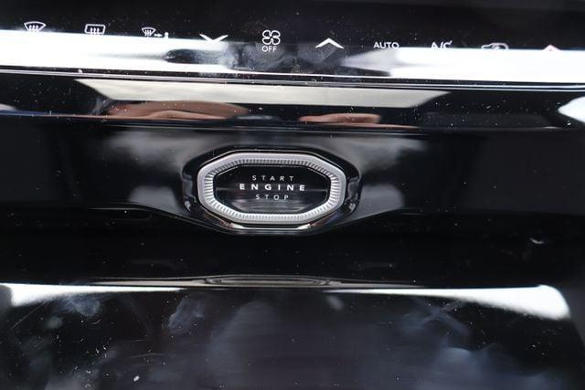 new 2026 Jeep Grand Cherokee car, priced at $57,237