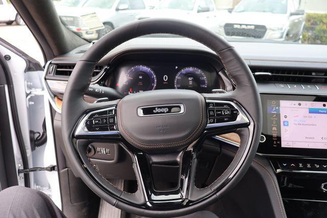 new 2026 Jeep Grand Cherokee car, priced at $57,237