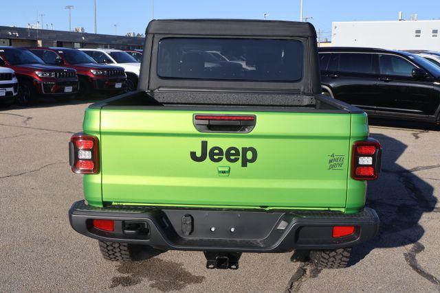 new 2026 Jeep Gladiator car, priced at $46,975
