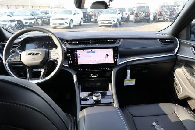 new 2026 Jeep Grand Cherokee car, priced at $47,210