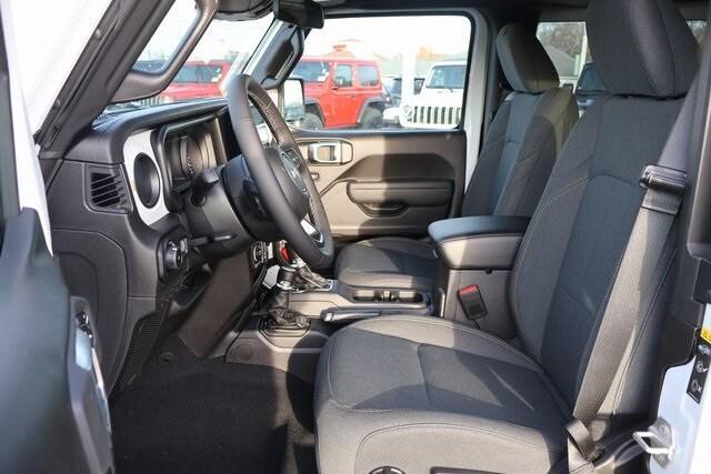 new 2026 Jeep Wrangler car, priced at $44,630