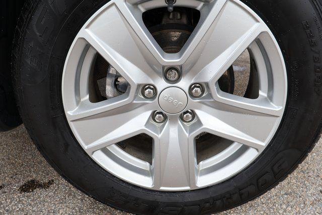 used 2022 Jeep Compass car, priced at $21,995