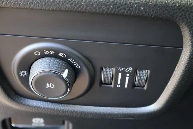 new 2025 Jeep Grand Cherokee L car, priced at $50,240