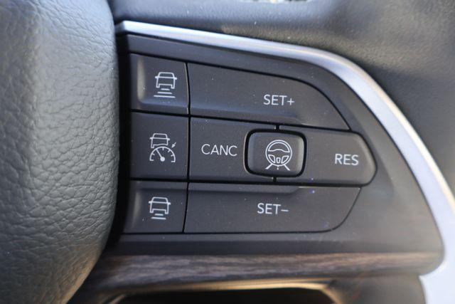 new 2026 Jeep Grand Cherokee car, priced at $46,710