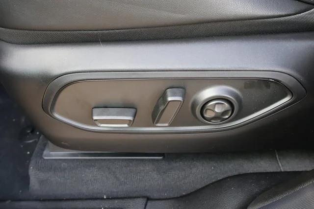 new 2025 Jeep Grand Cherokee car, priced at $49,235