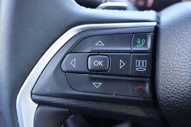 used 2024 Jeep Grand Cherokee car, priced at $33,995