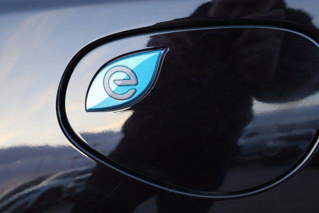 used 2019 Chrysler Pacifica Hybrid car, priced at $14,995