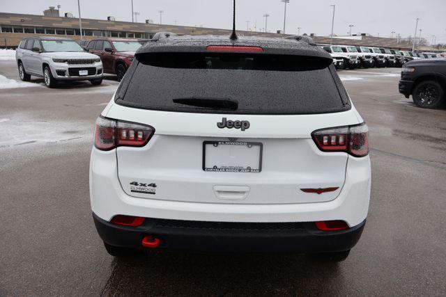 used 2022 Jeep Compass car, priced at $24,995