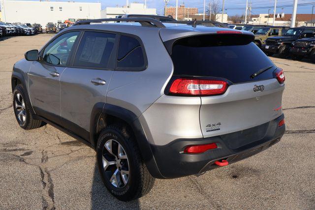 used 2016 Jeep Cherokee car, priced at $18,995