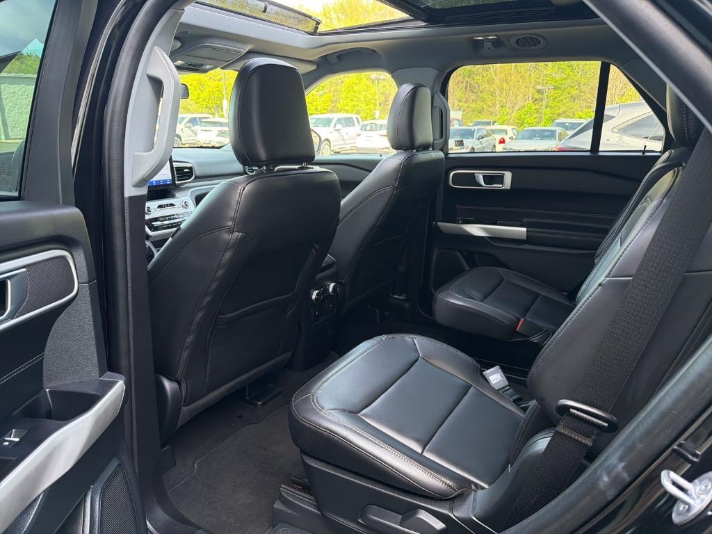 used 2022 Ford Explorer car, priced at $29,795