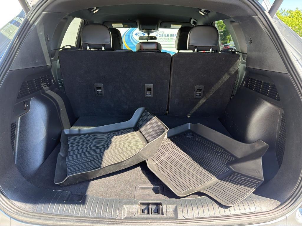 used 2024 Ford Escape car, priced at $25,648