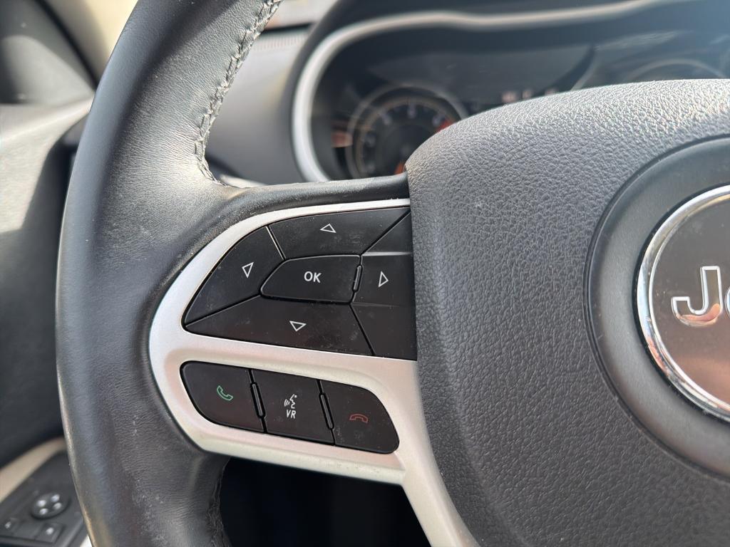 used 2017 Jeep Cherokee car, priced at $14,675