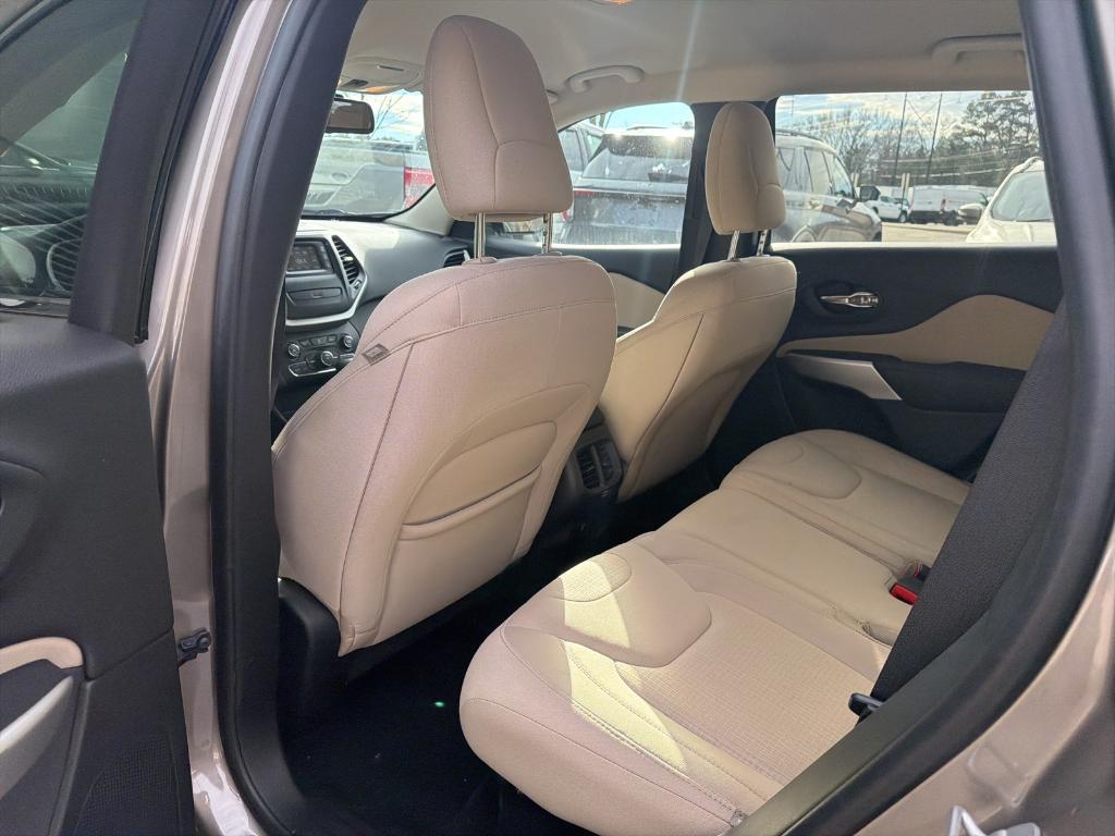 used 2017 Jeep Cherokee car, priced at $14,675