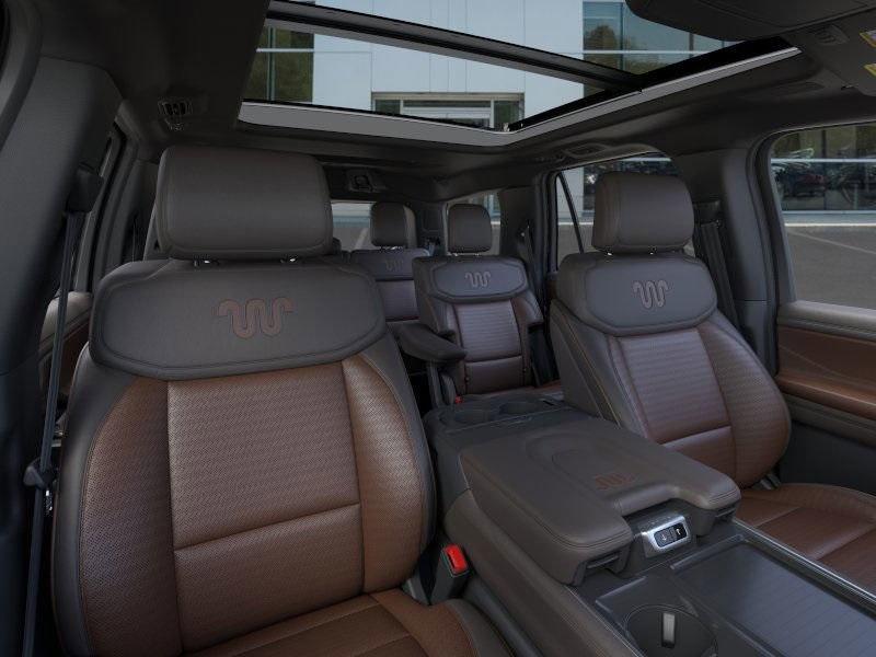 new 2025 Ford Expedition car, priced at $82,152