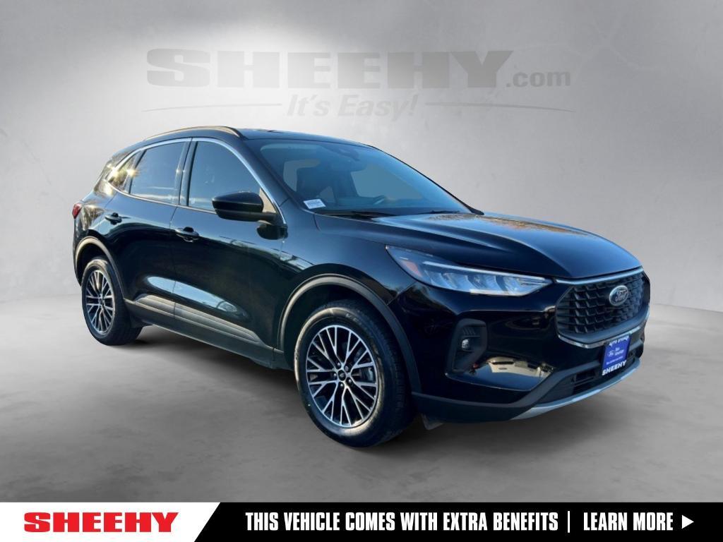 used 2023 Ford Escape car, priced at $22,500