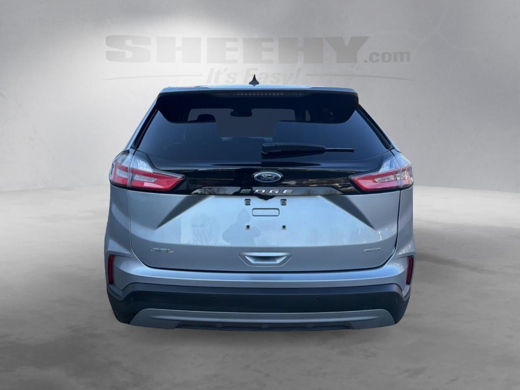 used 2022 Ford Edge car, priced at $25,050