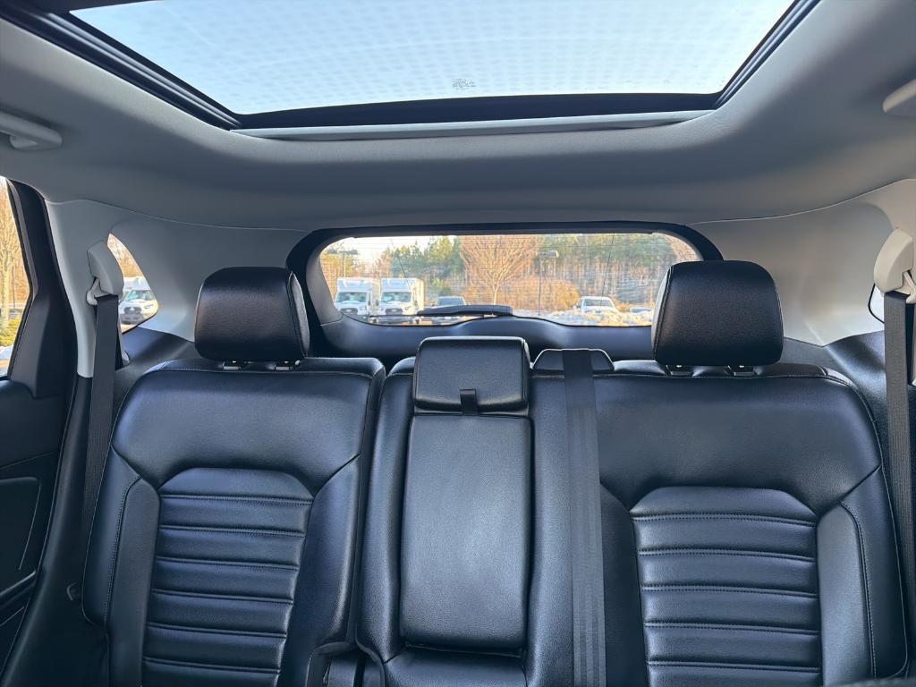 used 2022 Ford Edge car, priced at $25,050