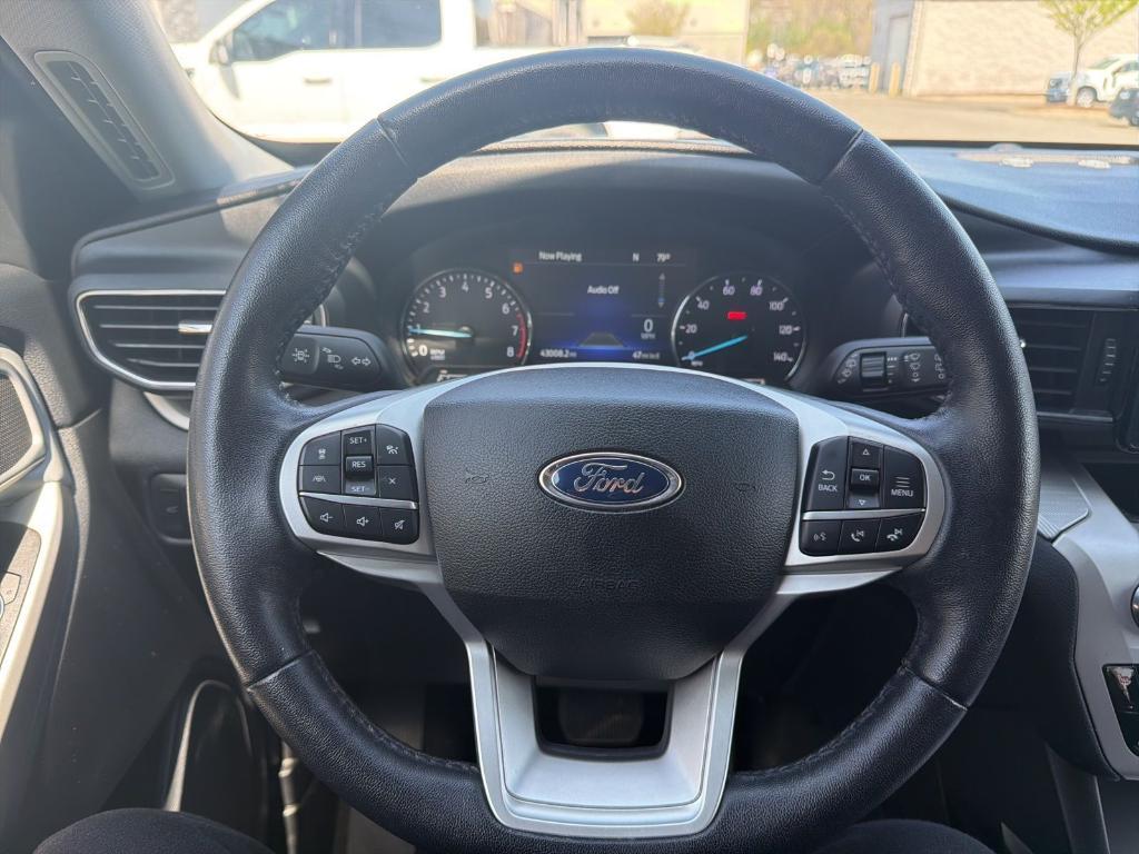 used 2022 Ford Explorer car, priced at $31,995