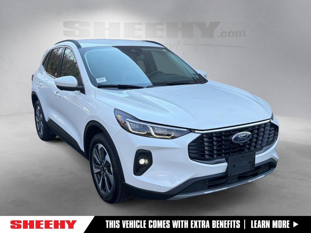 used 2025 Ford Escape car, priced at $27,797