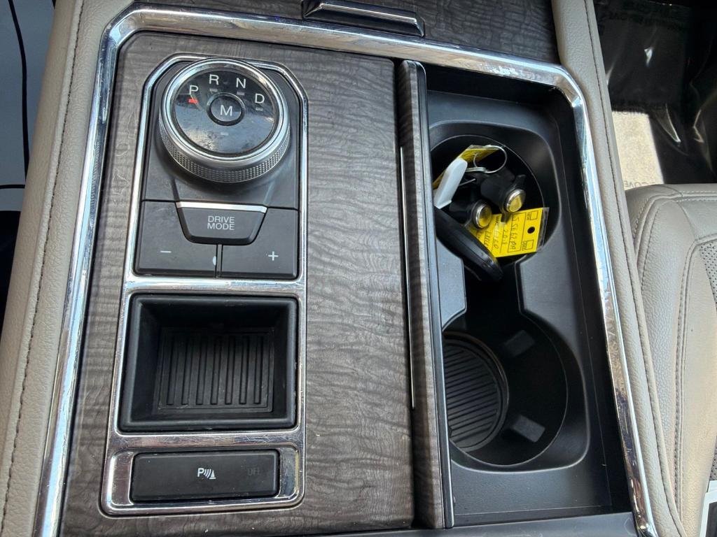 used 2018 Ford Expedition car, priced at $14,898