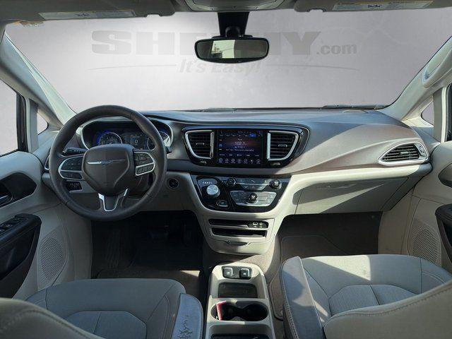 used 2017 Chrysler Pacifica car, priced at $12,990