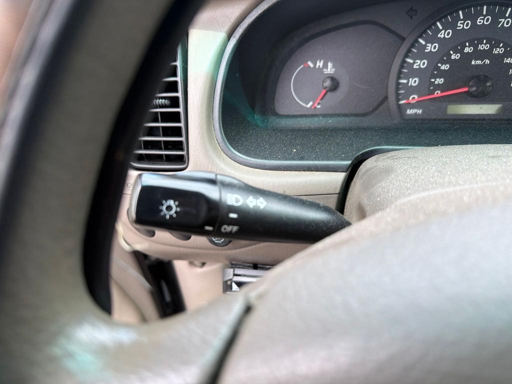 used 2006 Toyota Tundra car, priced at $9,995