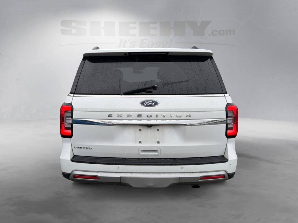 used 2024 Ford Expedition car, priced at $46,228