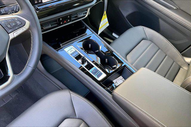 new 2026 Volkswagen Atlas car, priced at $53,535