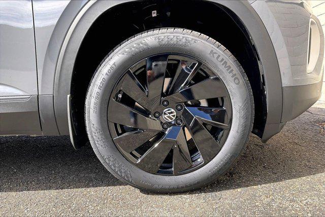 new 2026 Volkswagen Atlas car, priced at $51,513