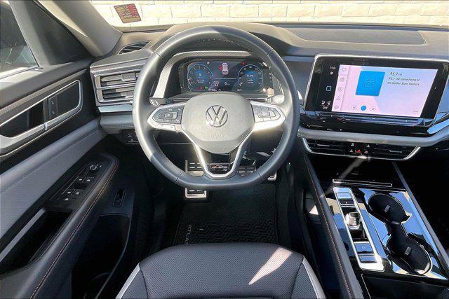 used 2024 Volkswagen Atlas car, priced at $38,984