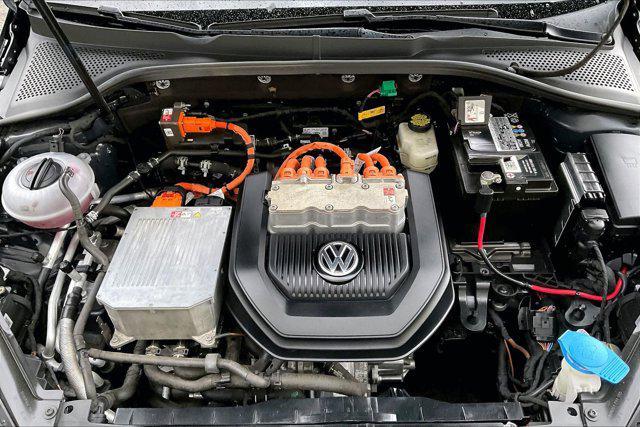 used 2016 Volkswagen e-Golf car, priced at $9,981
