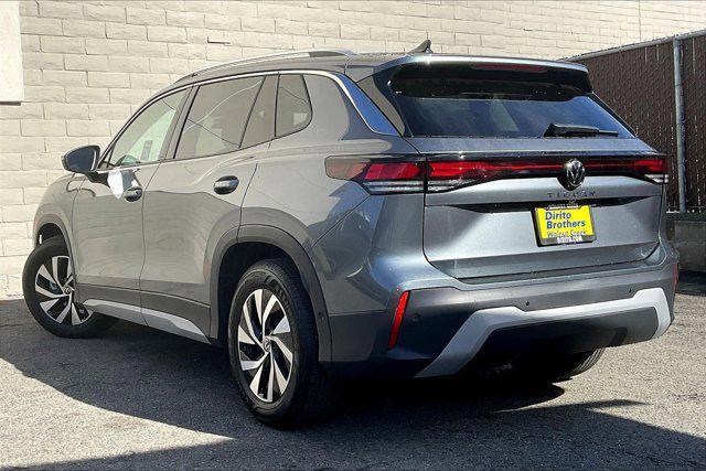 new 2026 Volkswagen Tiguan car, priced at $32,687