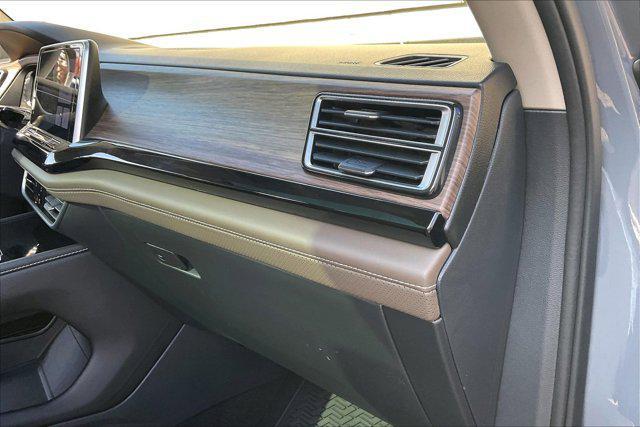 used 2025 Volkswagen Atlas car, priced at $40,881