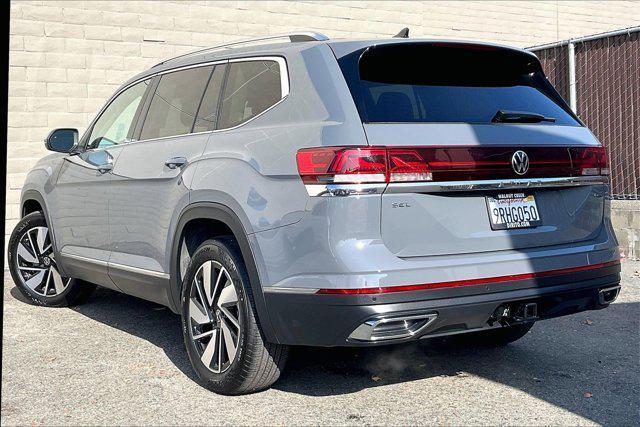 used 2025 Volkswagen Atlas car, priced at $40,881