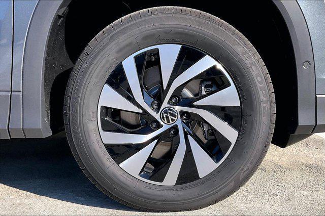 new 2026 Volkswagen Tiguan car, priced at $34,187