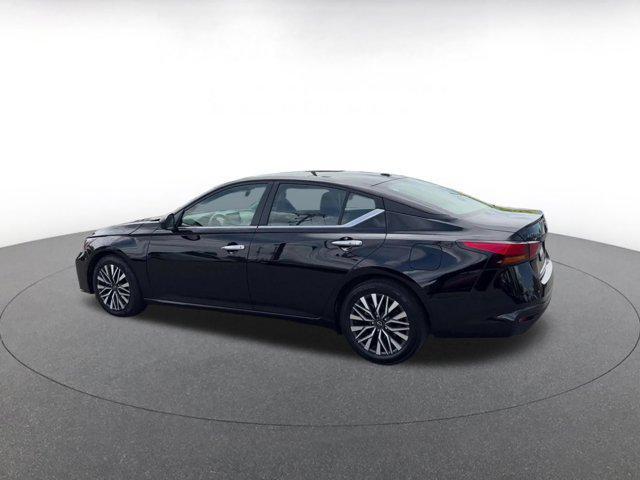 used 2025 Nissan Altima car, priced at $18,628