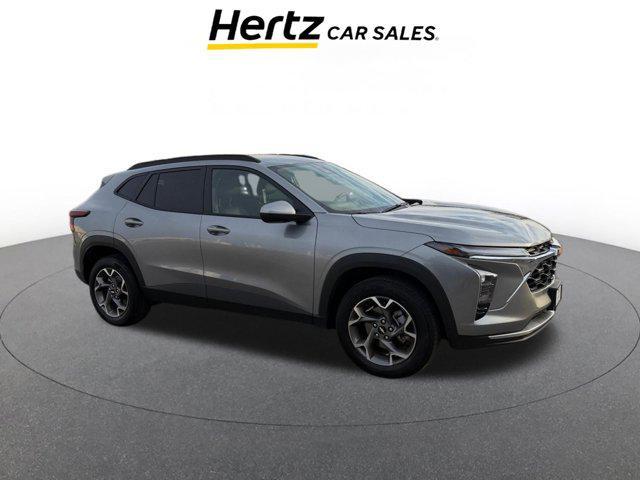 used 2025 Chevrolet Trax car, priced at $19,419