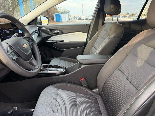 used 2025 Chevrolet Trax car, priced at $19,419