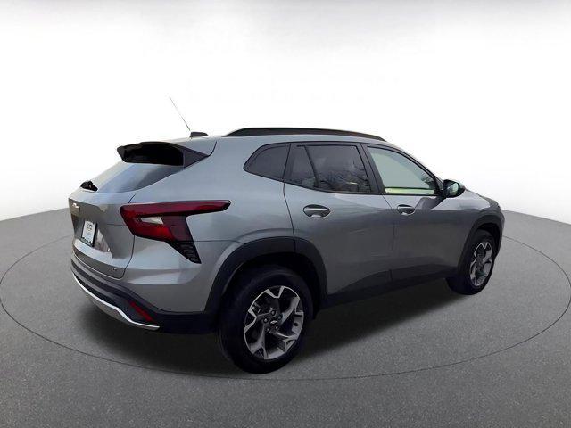 used 2025 Chevrolet Trax car, priced at $19,419