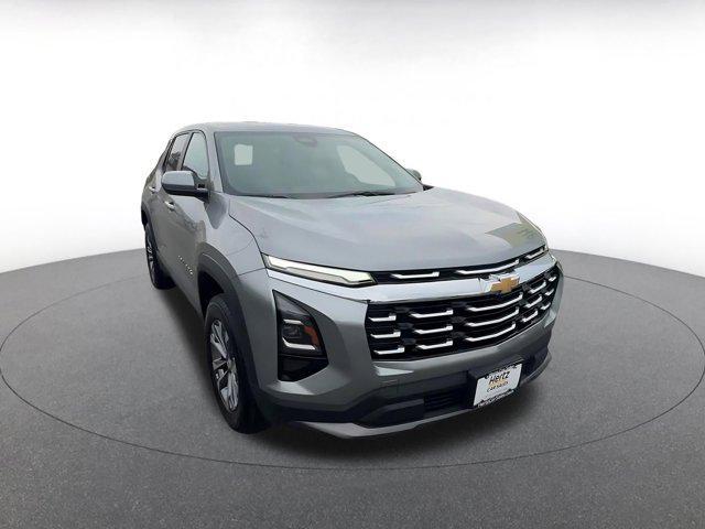 used 2025 Chevrolet Equinox car, priced at $23,919