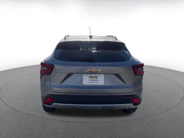used 2025 Chevrolet Trax car, priced at $19,555
