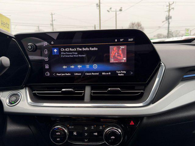 used 2025 Chevrolet Trax car, priced at $20,046